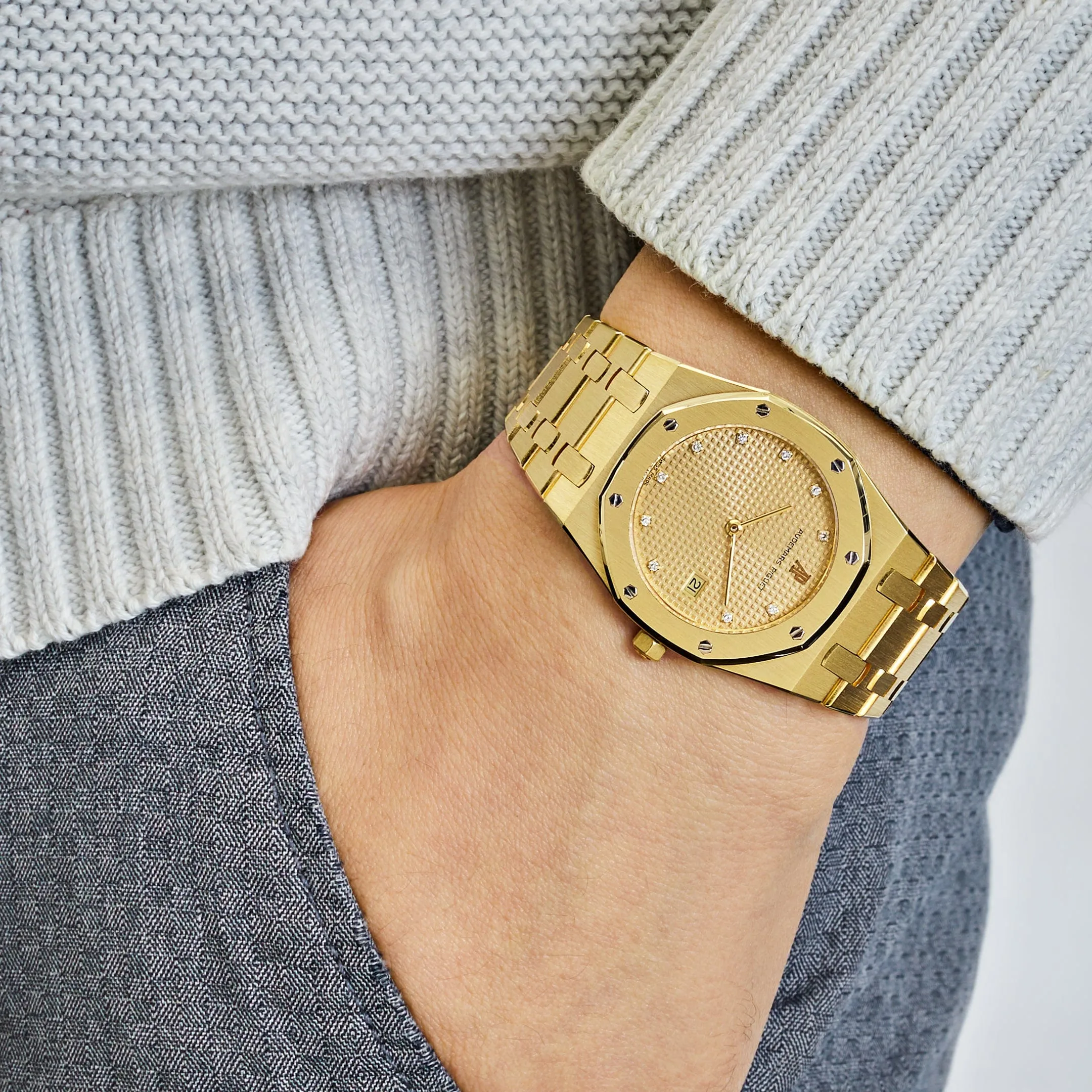 Audemars Piguet Royal Oak 56175BA Vintage Yellow Gold Champagne Dial