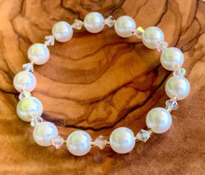 Dana Handmade Faux Pearl and Crystal Expandable Bracelet