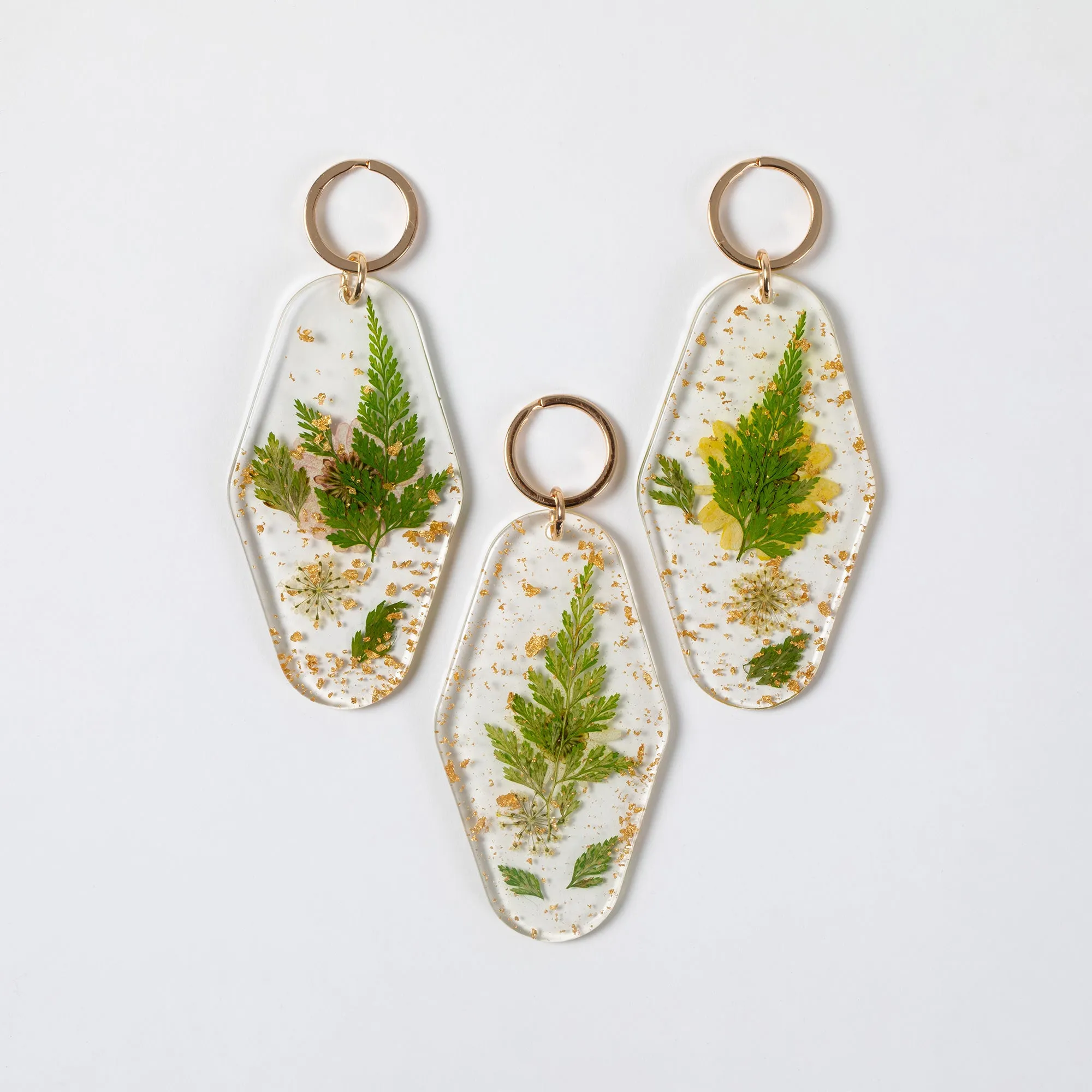 Elegant Real Flowers Keychain