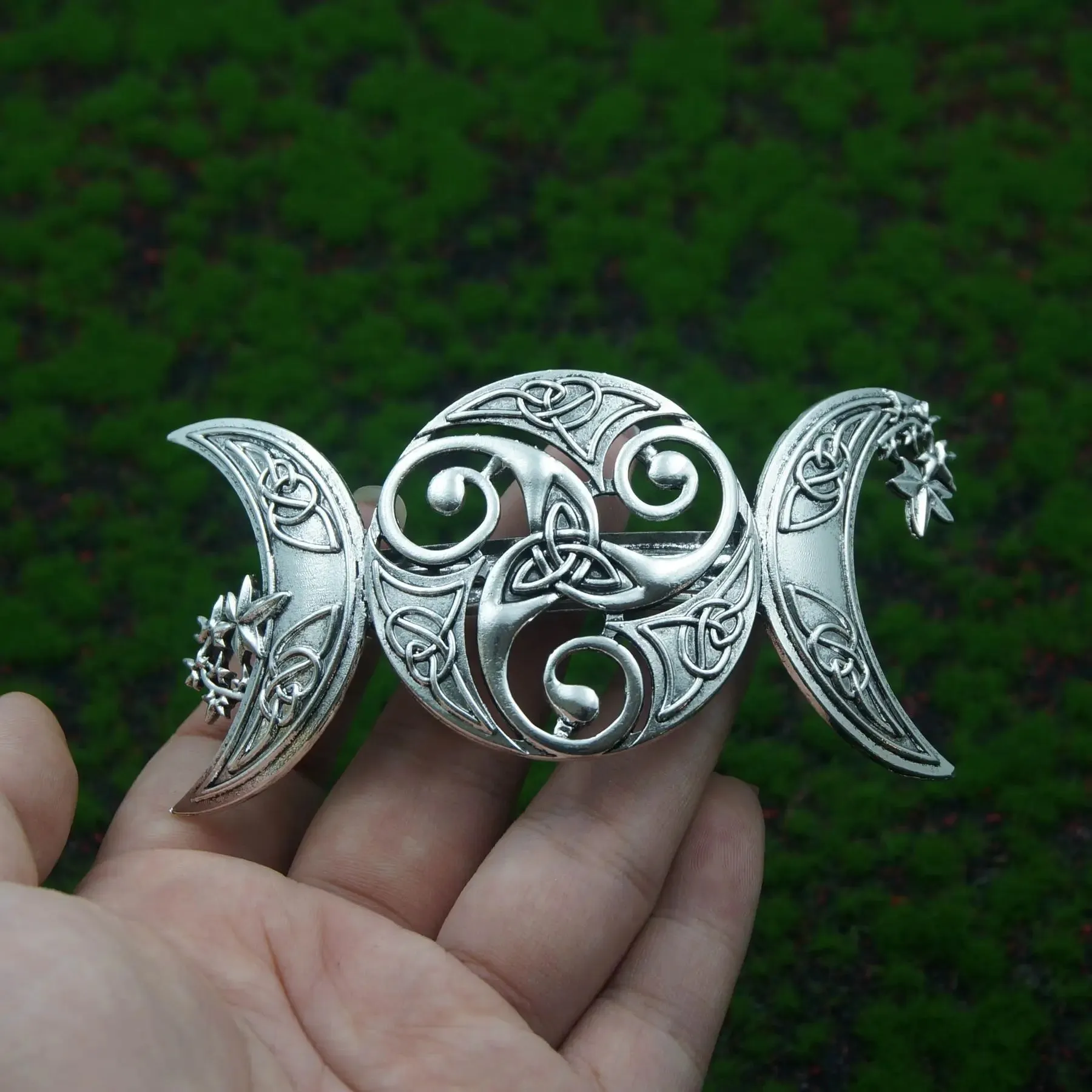 Gothic Witch Celtic Knot Moon Hairpin