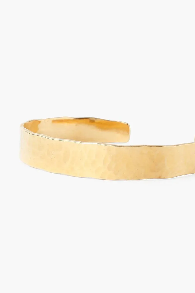 HAMMERED CUFF IN YELLOW GOLD