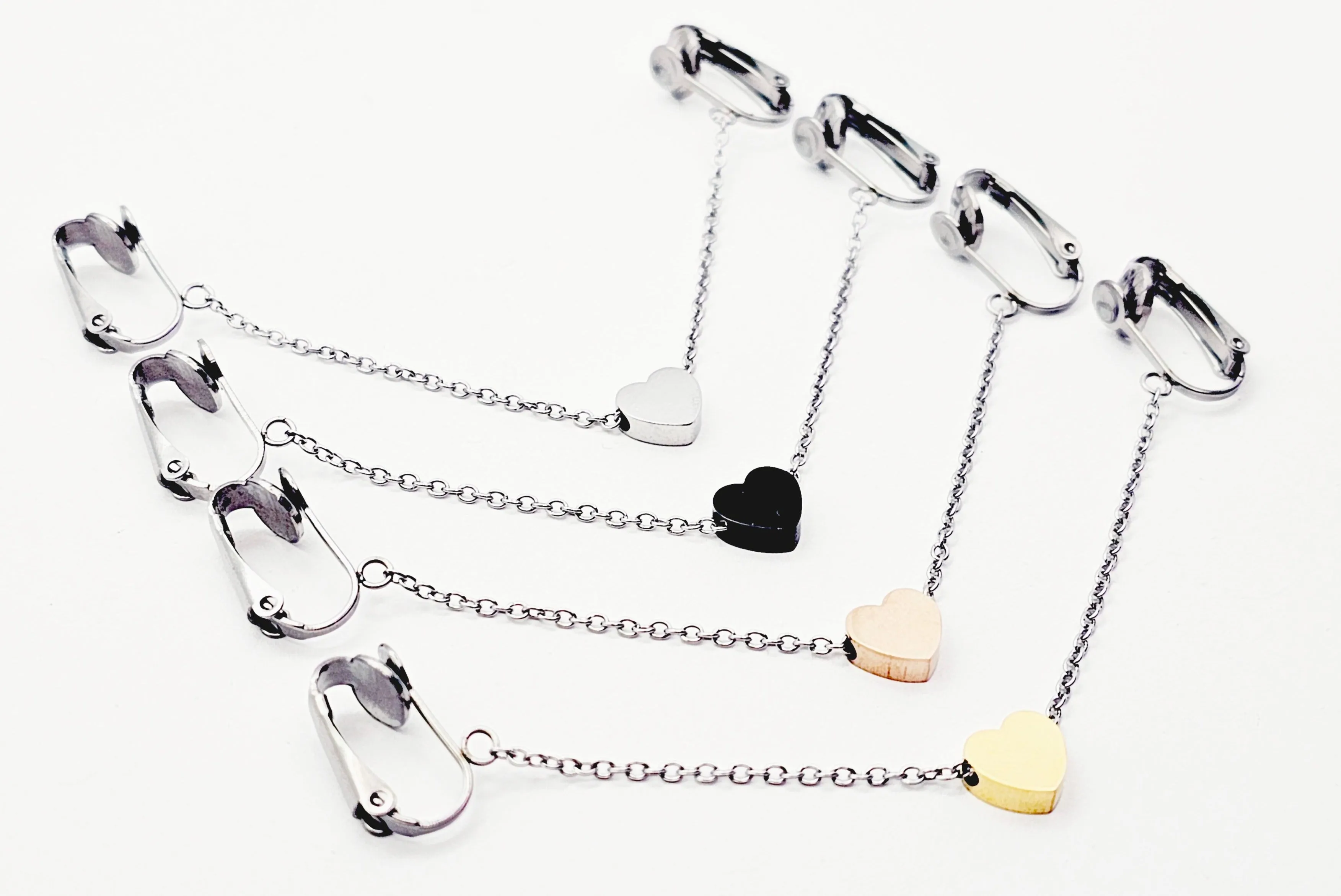 Labia Chain Dangle with Sliding Heart, Stainless Steel. Non Piercing Genital Jewelry