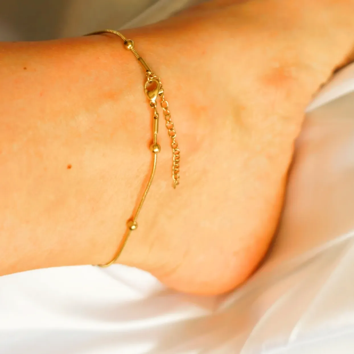 MEDUSA SATELITE - 18K GOLD OR SILVER WATERPROOF BALL SNAKE CHAIN ANKLET