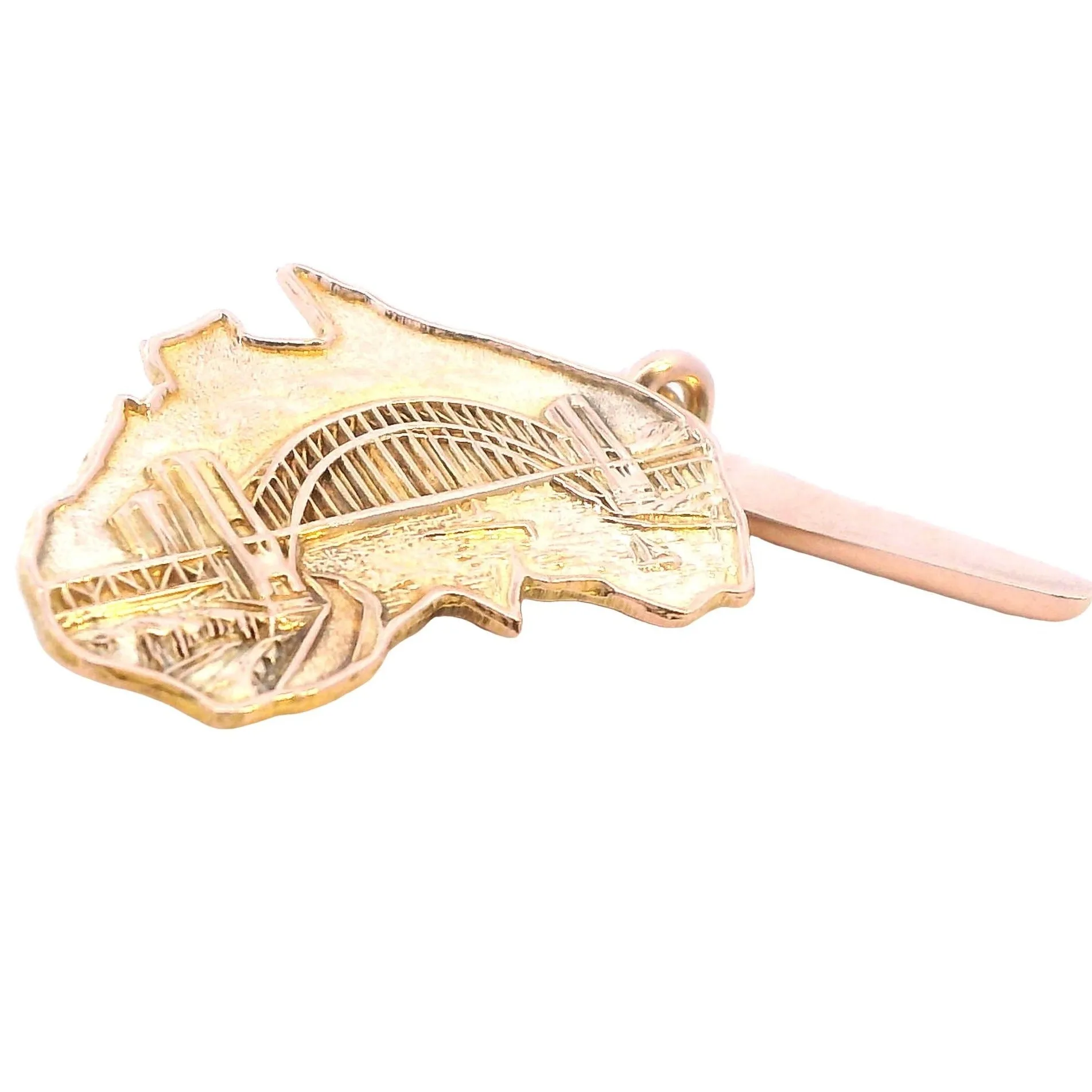 "Exquisite 9ct Yellow Gold Map of Australia and Boomerang Cufflinks"