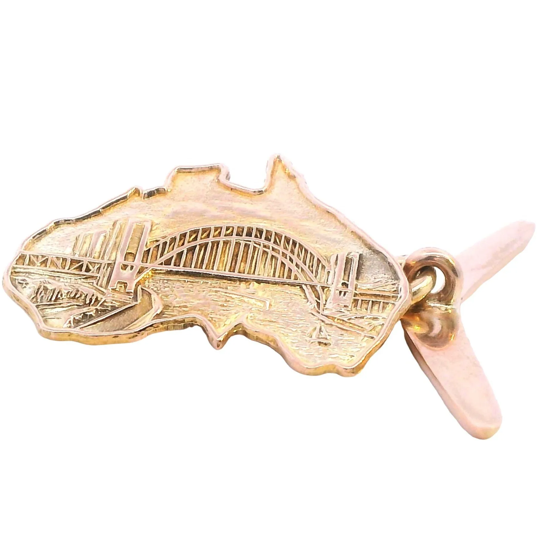 "Exquisite 9ct Yellow Gold Map of Australia and Boomerang Cufflinks"